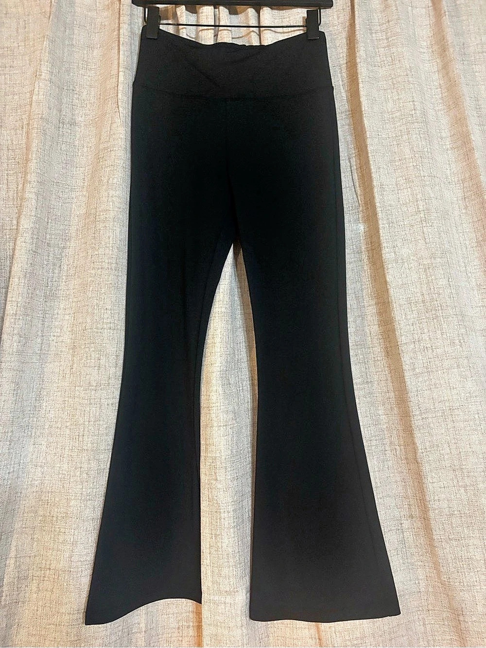 Zyia Active Black Flare Light n Tight Hi-Rise Legging Black (6-8)